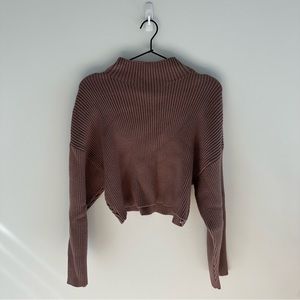 Zara crop sweater in plum